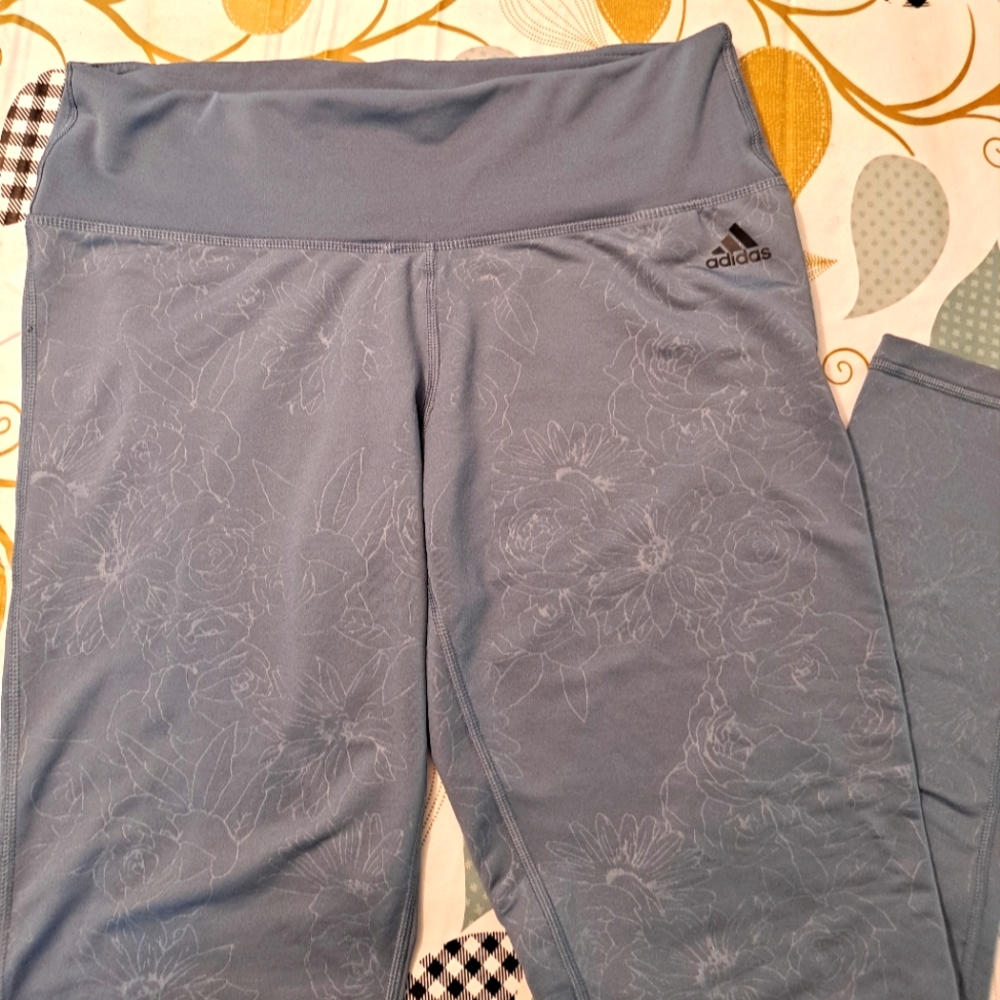 Adidas Blue Gray Floral Print Athletic Leggings